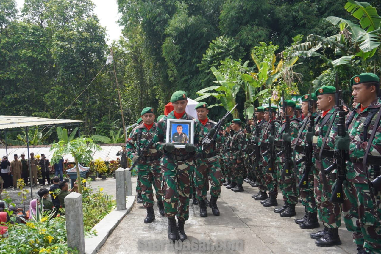 Pemakaman Almarhum Serka Edy Prayitno Anggota Kodim 0731/Kulon Progo