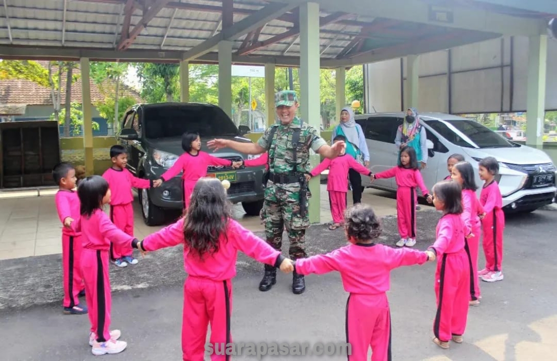 Anak TK Kuncup Mekar Bojong Panjatan Kunjungi Makodim 0731/Kulon Progo 
