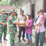 Babinsa Bendungan Salurkan Bantuan Sembako Pada Warganya Picsart_23-07-04_20-58-52-126