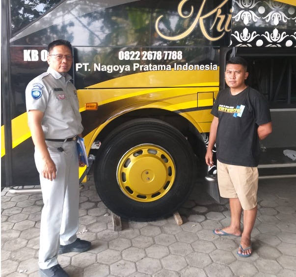 Samsat Pembantu Maguwoharjo Beri Pelayanan DTD ke Pemilik Kendaraan Gabungan Angkutan Penumpang Umum di Sleman