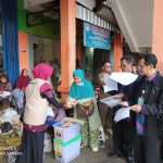 Kankemenag Kulon Progo Lakukan Pengawasan Sertifikat dan Label Halal di Pasar Tradisional & UKM IMG-20240404-WA0035