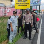 Jasa Raharja dan Ditlantas DIY Pasang Rambu Semi Permanen di Titik Rawan Kecelakaan IMG-20250630-WA0004