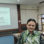 Ekonom UGM Sebut ART Indonesia–AS Berpotensi Jadi “Penjajahan Gaya Baru” WhatsApp Image 2026-05-06 at 07.15.24