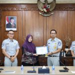 Jasa Raharja DIY Gelar Pelepasan Pegawai dan Perkenalan Kepala Bagian Operasional Baru WhatsApp Image 2026-05-06 at 07.58.34